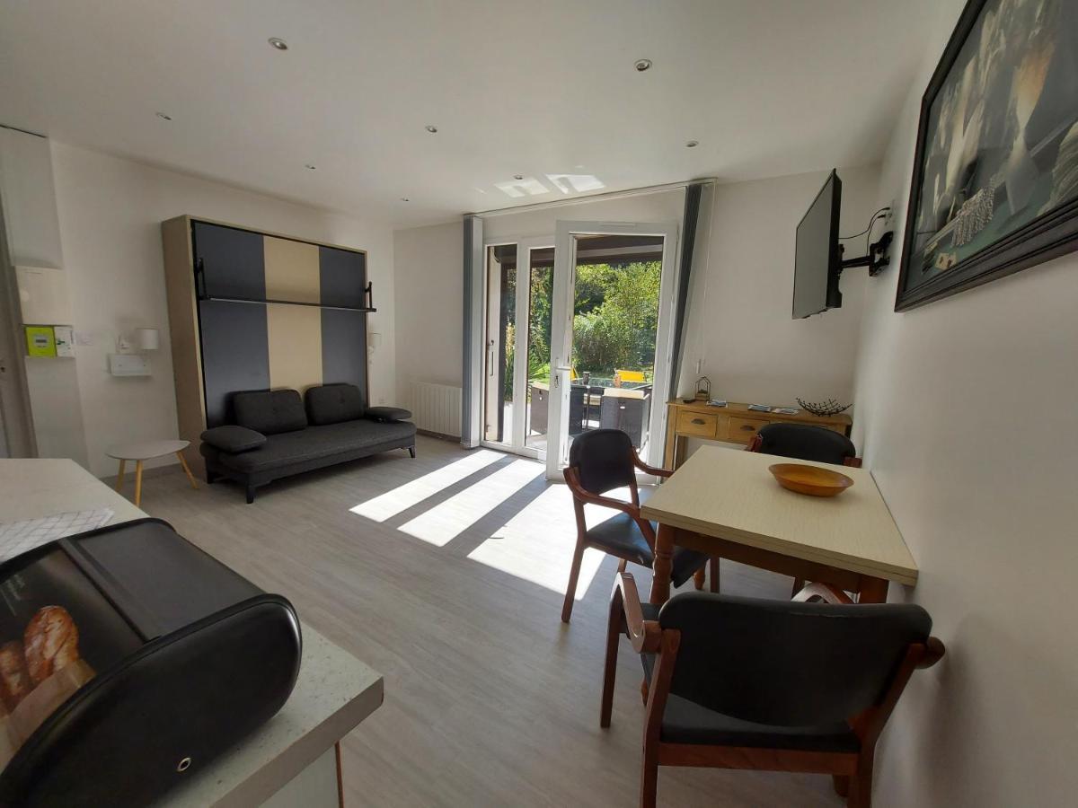 Centre St Jorioz : Charmant Et Spacieux Studio Avec Terrasse Et Jardin Privatif Saint-Jorioz Eksteriør bilde