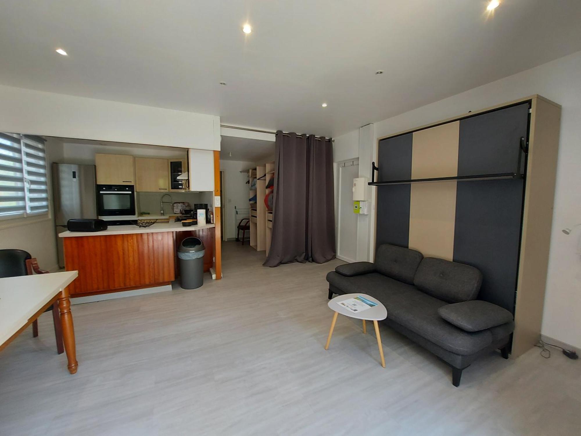 Centre St Jorioz : Charmant Et Spacieux Studio Avec Terrasse Et Jardin Privatif Saint-Jorioz Eksteriør bilde